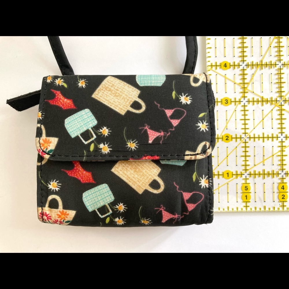 Nicole Miller crossbody wallet